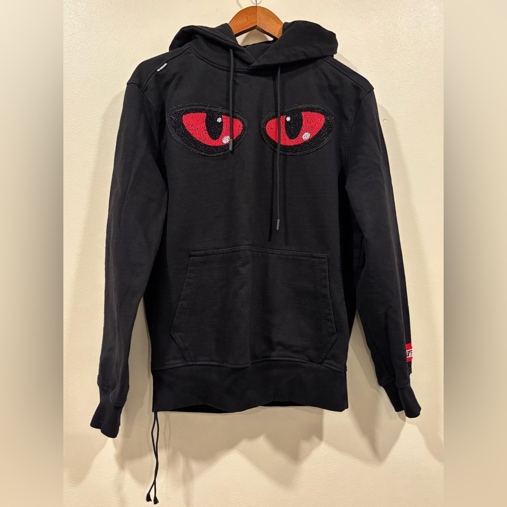 Caste Iron. Black Hooded Sweater with Eye Design